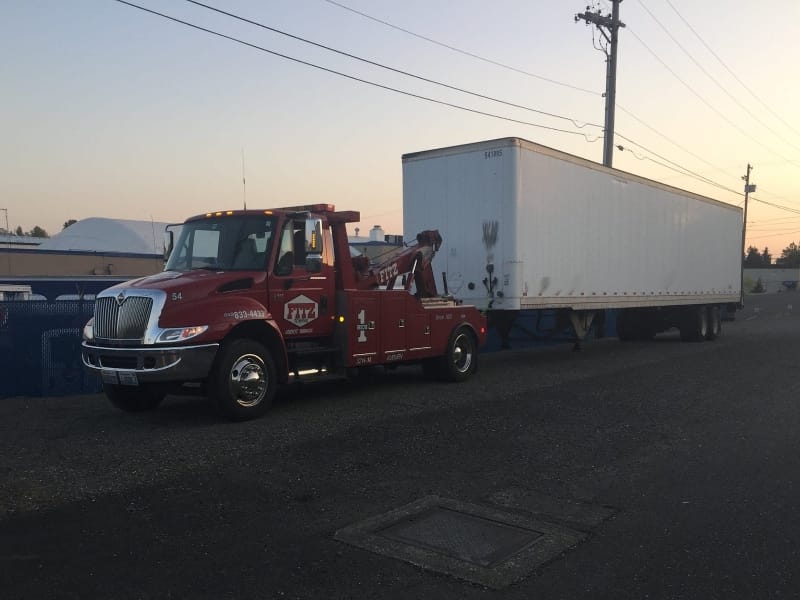 I-5 semi towing