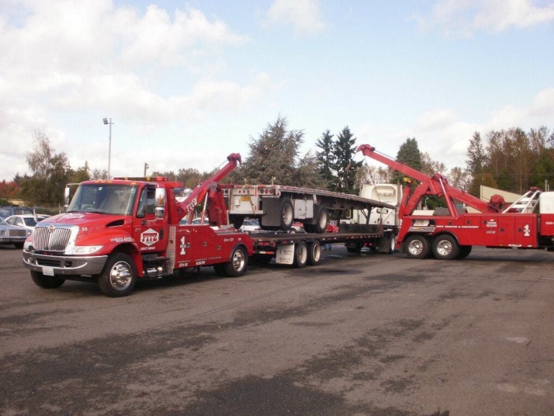 I-5 heavy towing