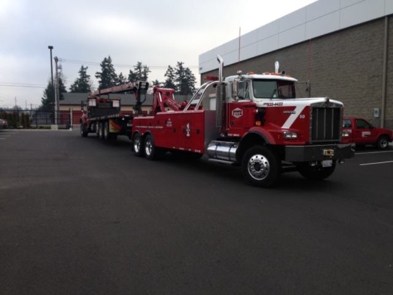 I-5 heavy transport